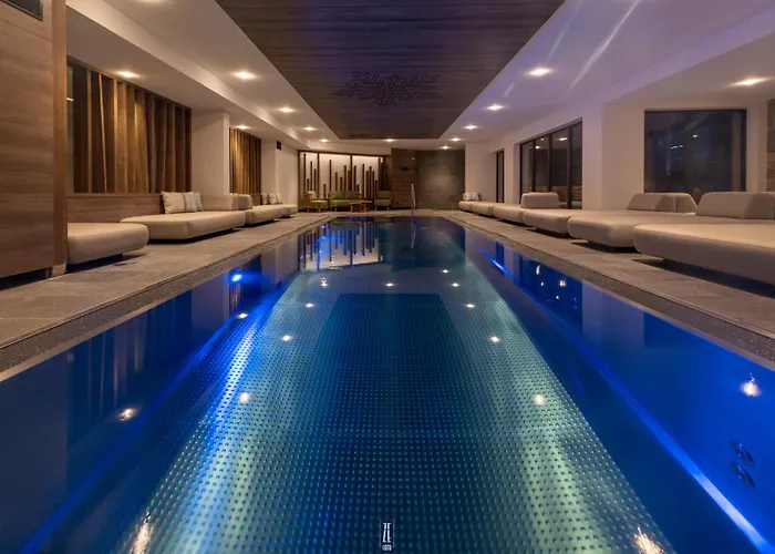 Chalet Hotel & Spa Le Collet